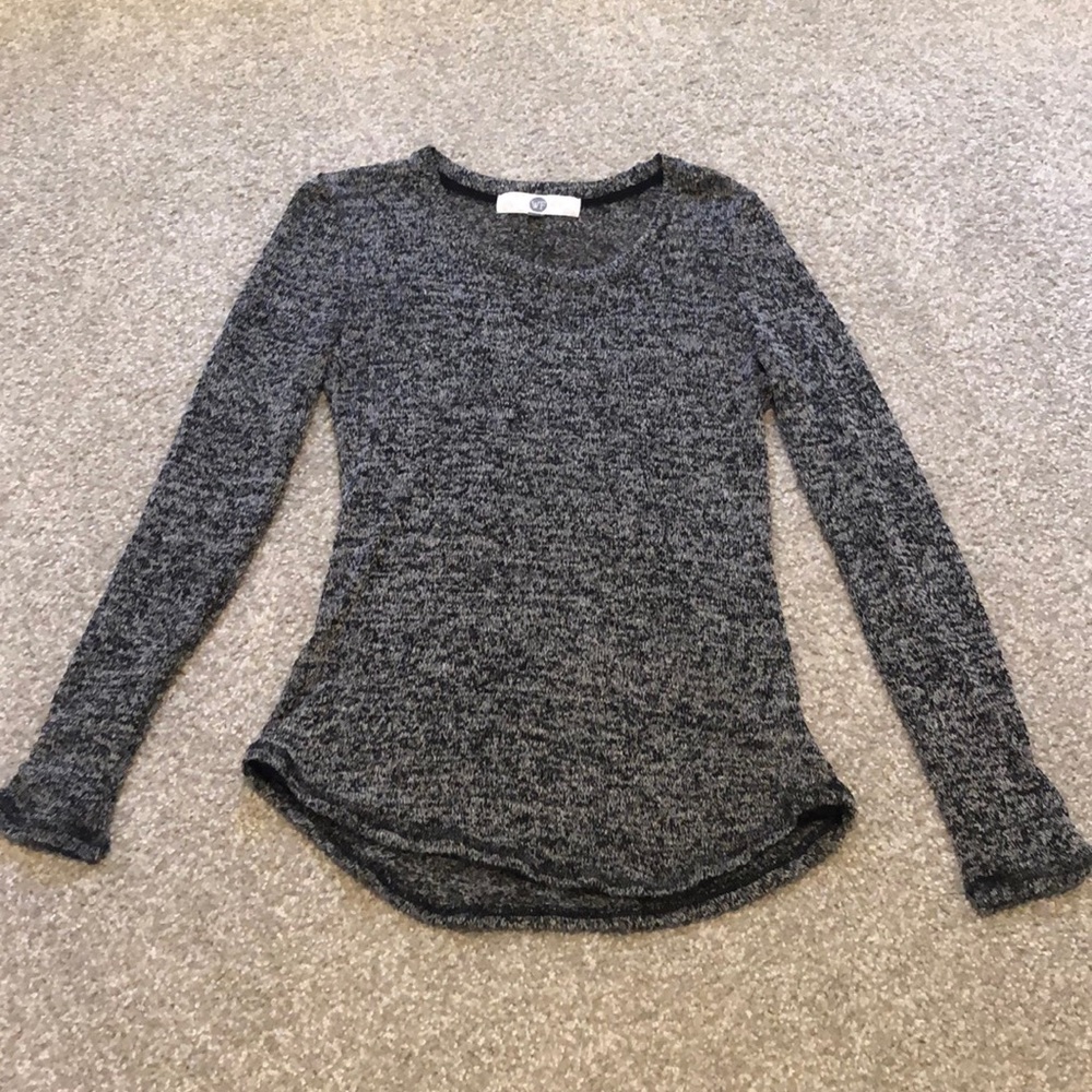 Heathered Black Long Sleeve